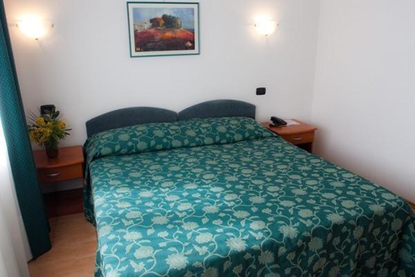 Hotel Makin Novigrad Istria Quarto foto